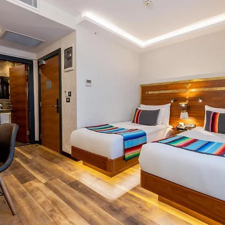 Hay Alsancak Hotel 3*