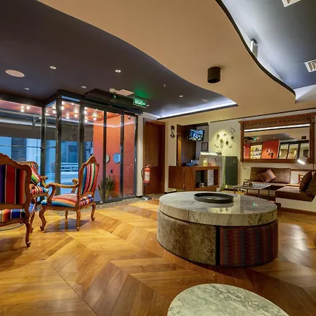 Hotel Hay Alsancak 3*