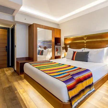 Hay Alsancak Hotel 3*