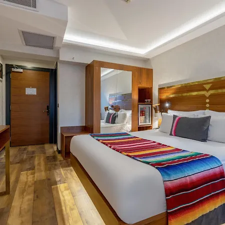 Hay Alsancak Hotel