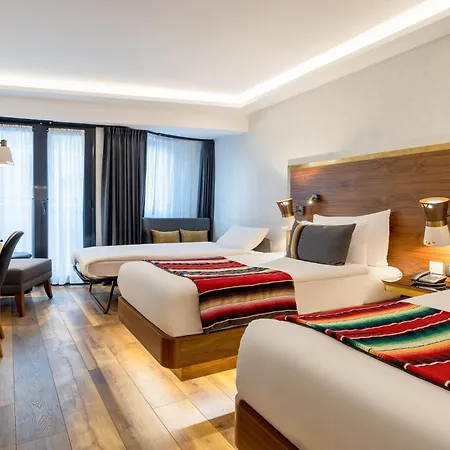 Hay Alsancak Hotel 3*