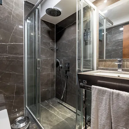 Hay Alsancak Hotel 3*